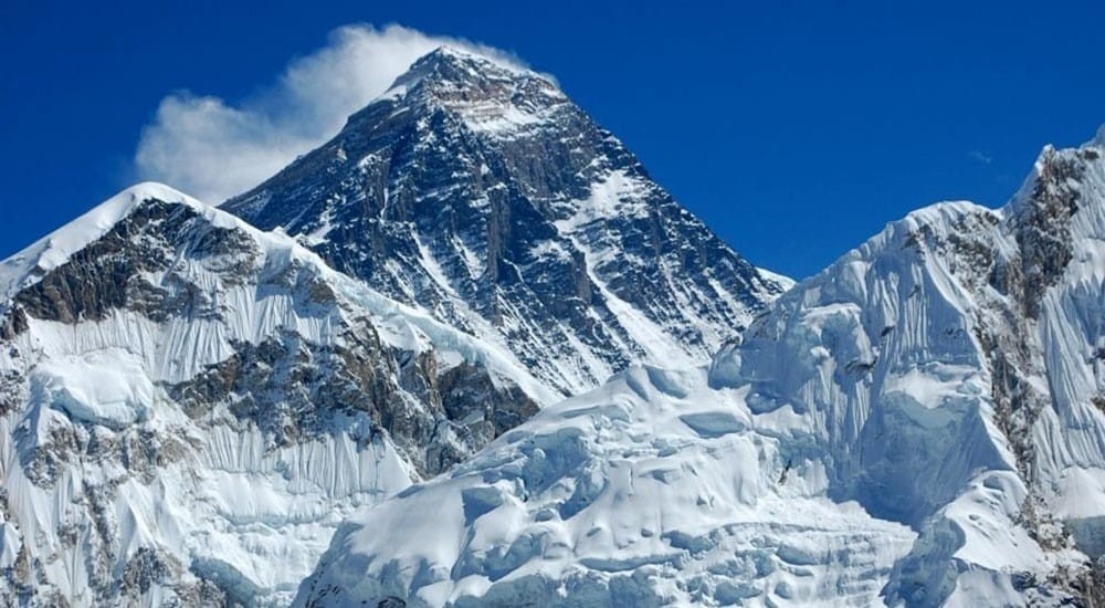 कर्णाली–सुदूरपश्चिमका ९७ हिमालमा पर्वतारोहण दस्तुर दुई वर्षका लागि हटाइयो