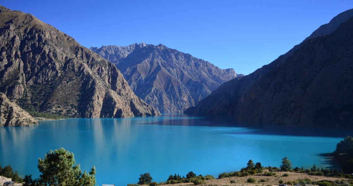 फोक्सुन्डो तालमा बढ्दै पर्यटकको आकर्षण