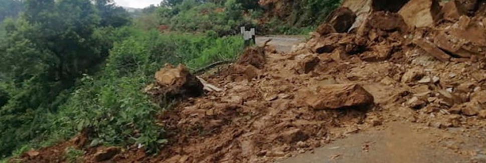 सुक्खा पहिरो खस्दा जुम्ला नाग्म सडकखण्ड अवरुद्ध