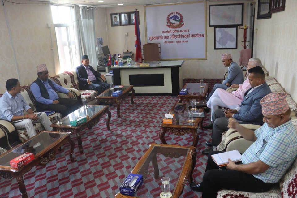 दशौं राष्ट्रिय खेलकुदको मिति तोक्न मन्त्रीसँग मुख्यमन्त्रीको आग्रह