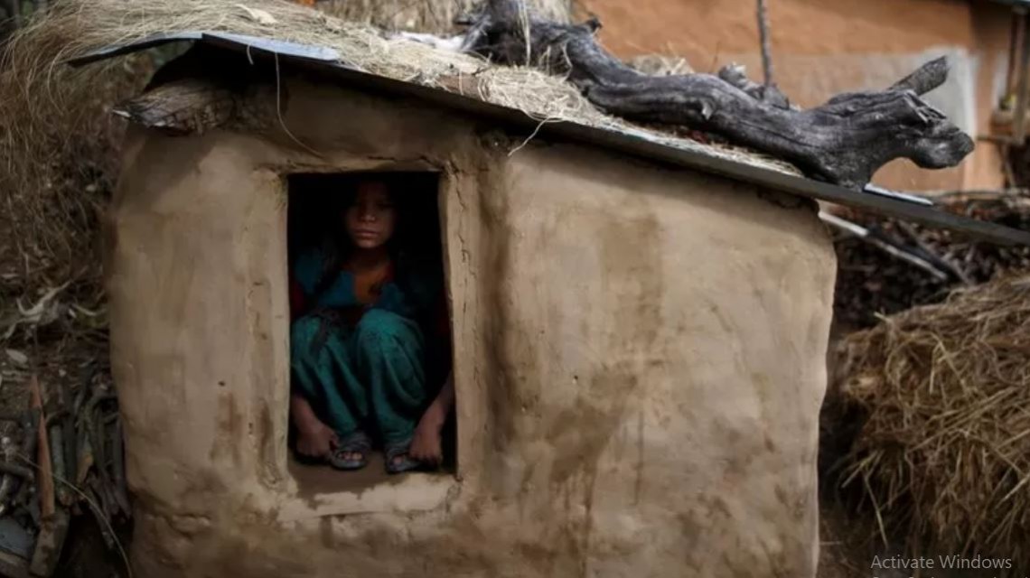 कर्णालीमा भत्काइएका छाउगोठ फेरि ठडिँदै