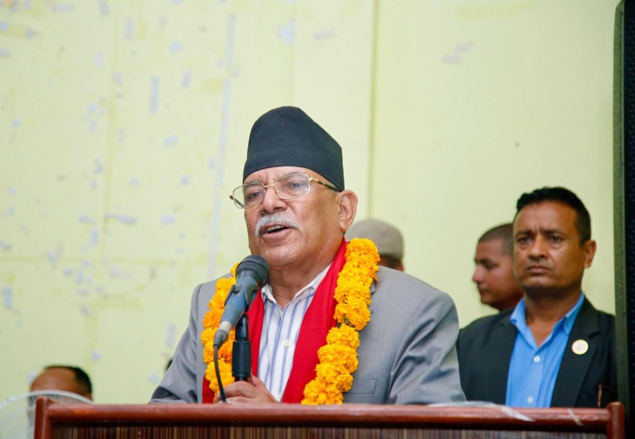  चौरजहारीमा गरिएको जनसभा उत्साहजनक र ऐतिहासिक  : प्रचण्ड 