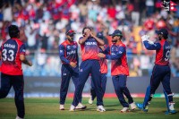 इङ्ल्यान्डले नेपाललाई दियो १८५ रनको लक्ष्य