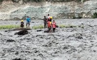 डोल्पाको ठूलीभेरी नदीबाट ४ जनाको सकुशल उद्धार