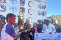 जनसेवा युवा क्लबलाई एक लाखसहित उपाधि