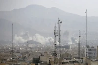 युद्धको समयमा ‘भ्रामक’ सूचना पोष्ट गरेको आरोपमा युएईबाट १ सय भन्दा बढी व्यक्ति पक्राउ