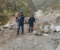 पहिरोले अवरुद्ध कर्णाली राजमार्ग एकतर्फी खुल्यो
