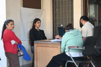 ‘अनलाइन’बाट मतदाता नाम दर्ता गर्ने बढे