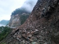 नारायणगढ–मुग्लिन  सडक अवरुद्ध