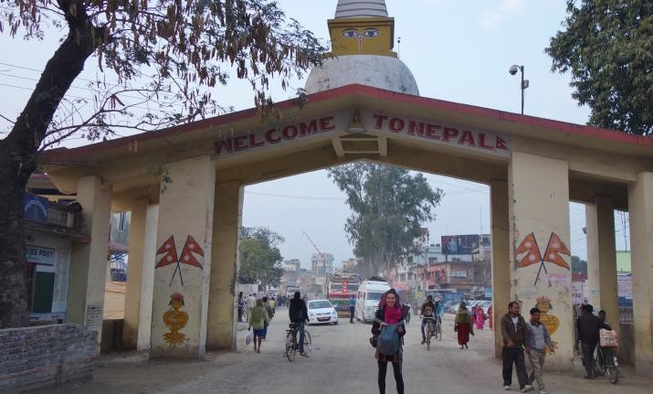 पूर्वी नाकाको मेची भन्सार बन्द, आयात निर्यात ठप्प !