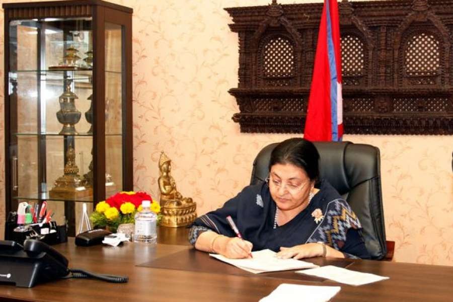 प्रमाणीकरण गरेका दुई अध्यादेश राष्ट्रपतिबाट खारेज