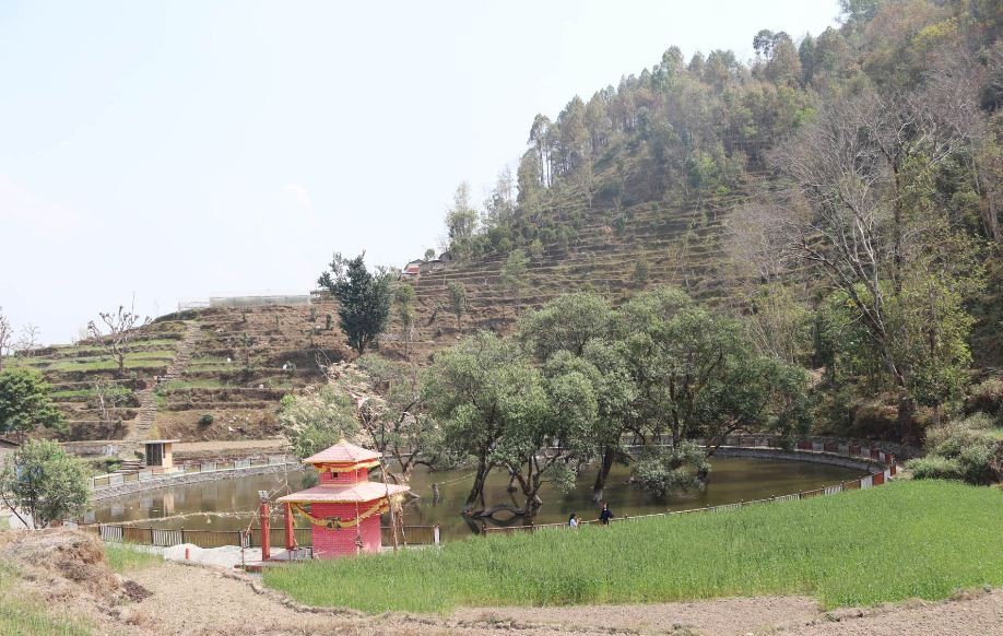 भकुण्डेमा रहेको बराह ताल