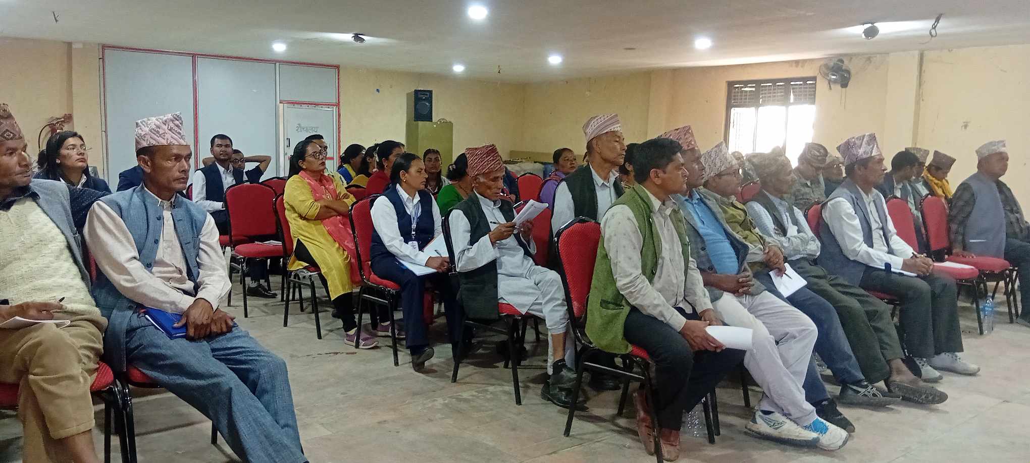 दुल्लुमा सार्वजनिक वित्त तथा आवधिक योजना सम्बन्धी कार्यशाला सम्पन्न