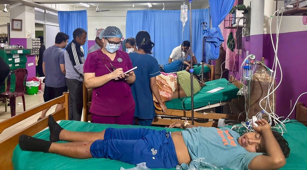 सल्यानमा यात्रुवहाक फोर्स गाडी सल्यानमा दुर्घटना