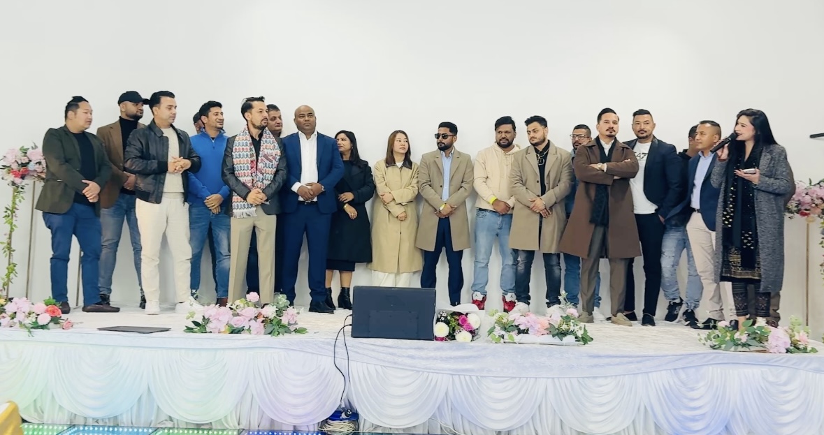 सिड्नीमा 'मालती मंगले'को ओभरफ्लो शो, सांगीतिक माहोलमा गुन्जिए रामकृष्ण ढकाल