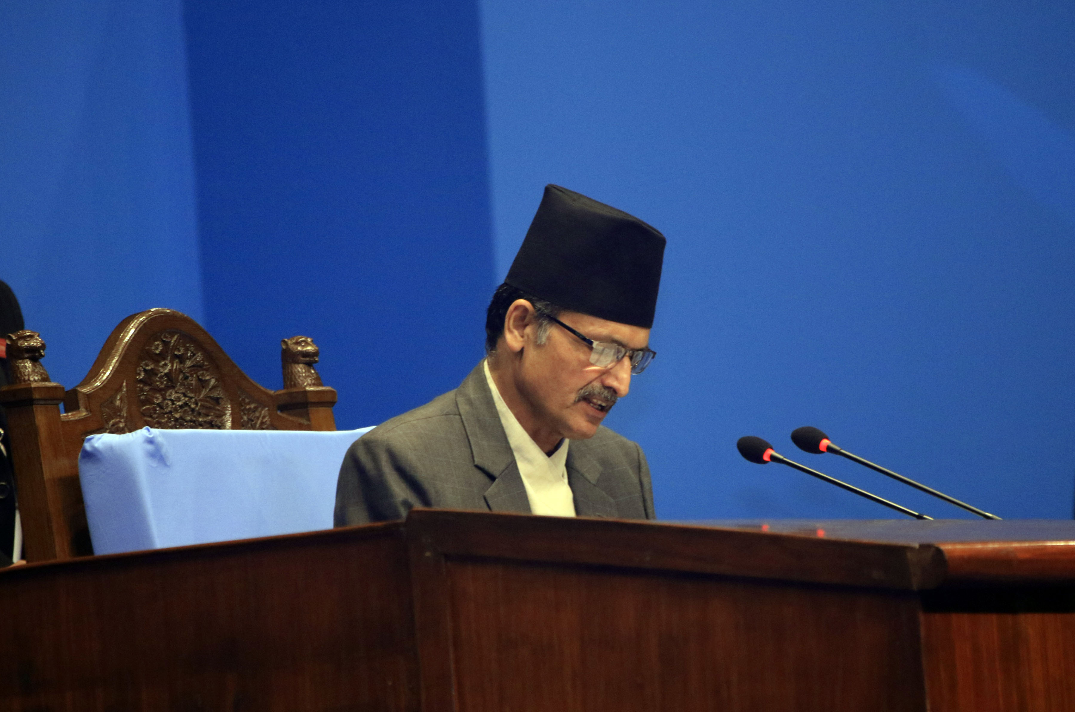 प्रतिनिधिसभामा प्रतिवेदन पेश