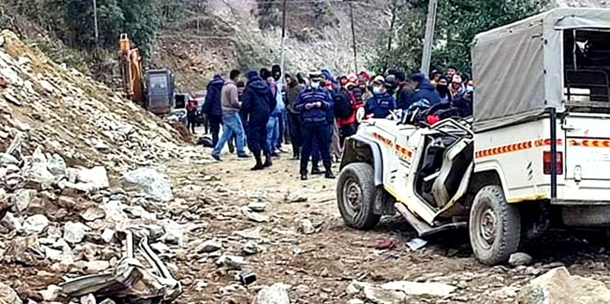 बोलेरो जीपले किचेर कालिकोटमा बालकको मृत्यु