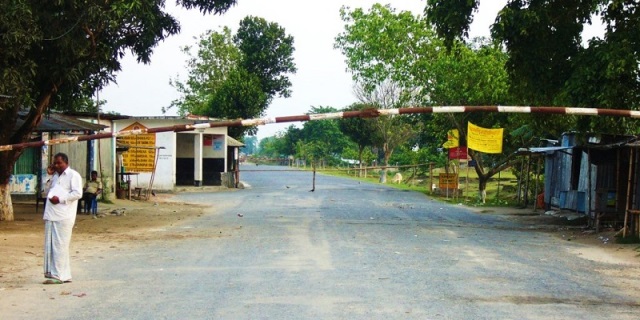 गड्डाचौकी नाकालाई  सहज बनाउन माग