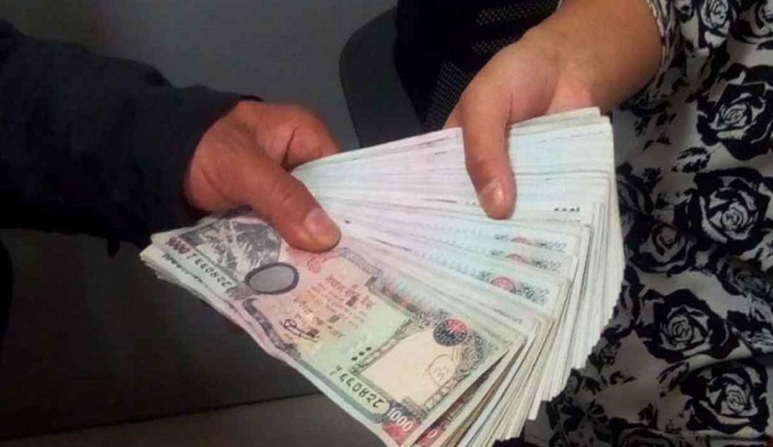 नागरिकताको सिफारिसमै घुस !