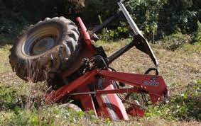 ट्रयाक्टर पल्टिँदा एक जनाको मृत्यु