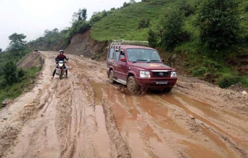 ग्रामीण सडक पुनःनिर्माण नहुँदा सास्ती