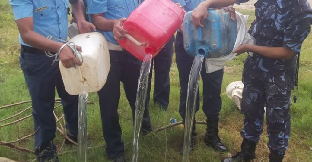 आठ सय लिटर घरेलु मदिरा नष्ट