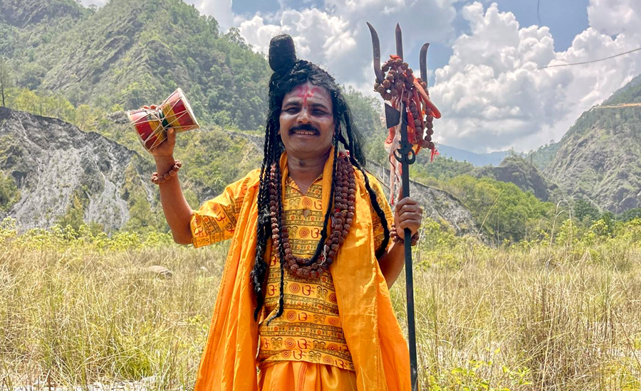 फिल्म ‘माइतीघर’बाट माग्ने बुढाको नयाँ लुक्स सार्वजनिक
