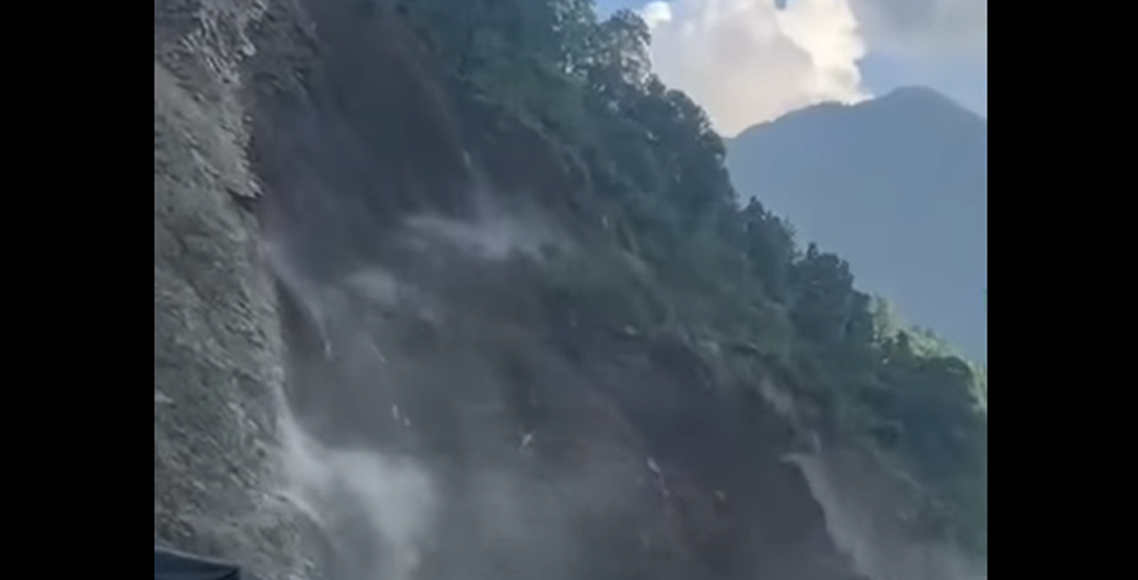 तुइनखोलामा फेरि पहिरो