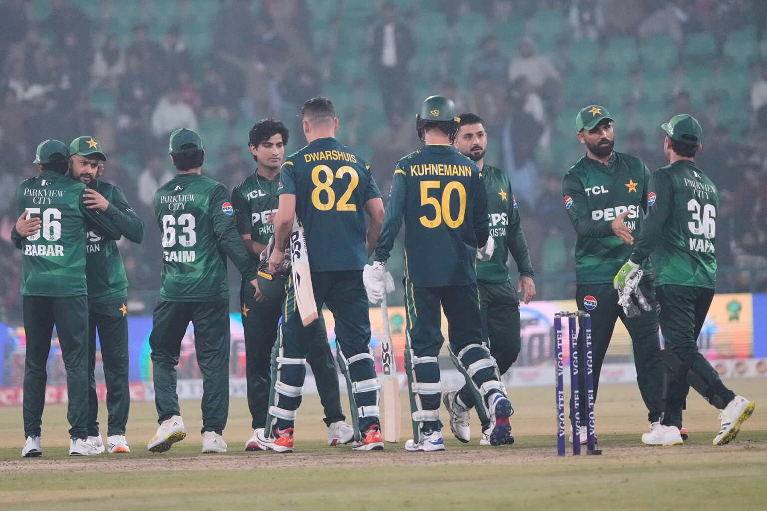 पाकिस्तानद्वारा अस्ट्रेलिया १११ रनले पराजित