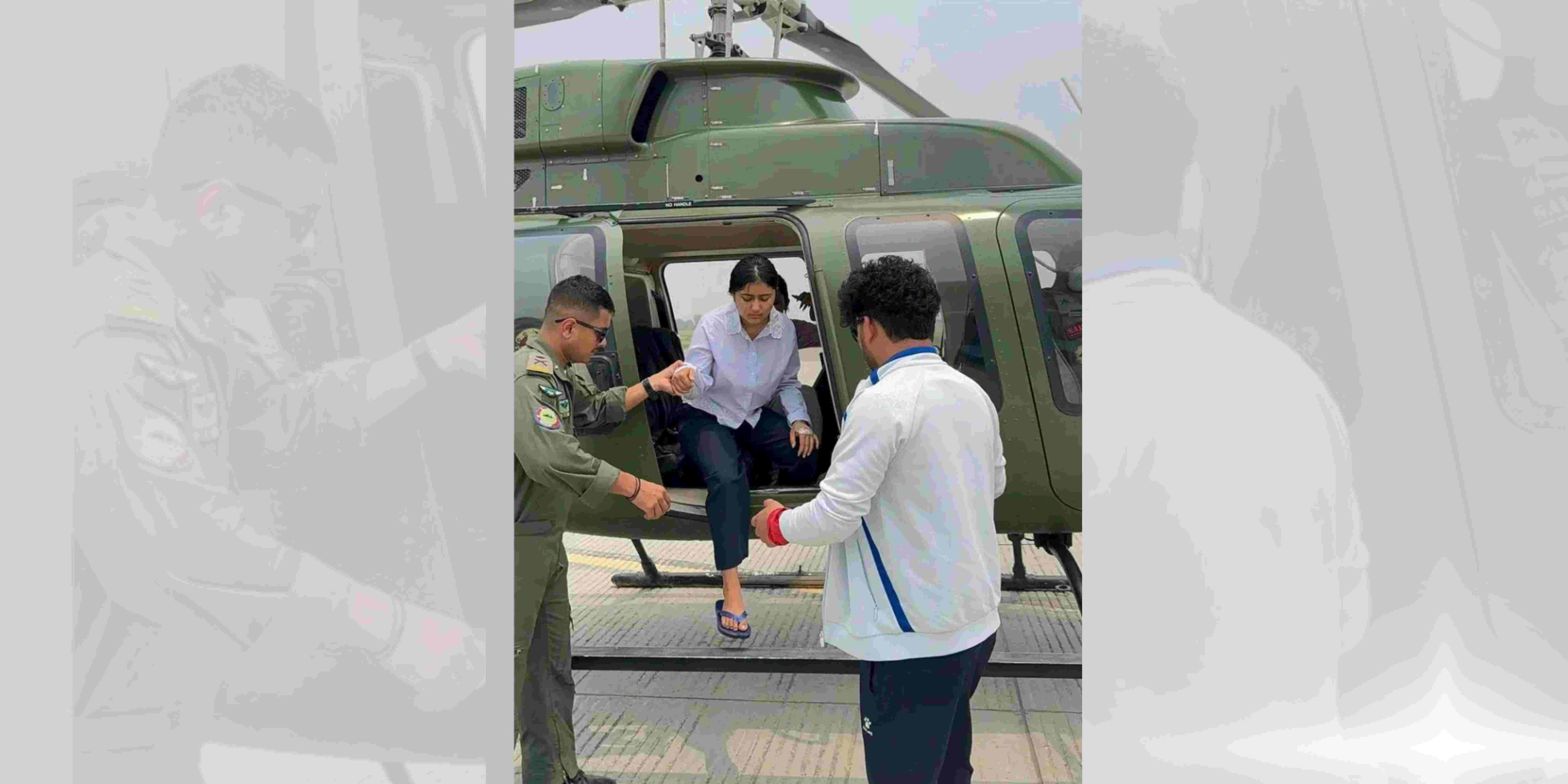 अकस्मात बिरामी भएपछि गायिका रिमाललाई सेनाको हेलिकप्टरबाट उद्वार