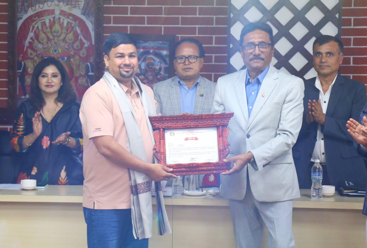 विदेश छोडेर स्वदेशमै उद्यम थालेका सुर्खेतका ढकाललाई ७५ हजार रुपैयाँ पुरस्कार