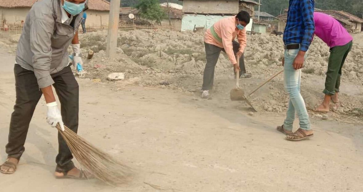 प्रजातन्त्र दिवसमा सरसफाइ कार्यक्रम
