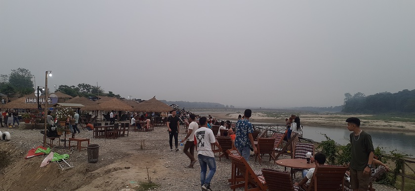 होटल मजदूरलाई संरचना निर्माणमा लगाइने