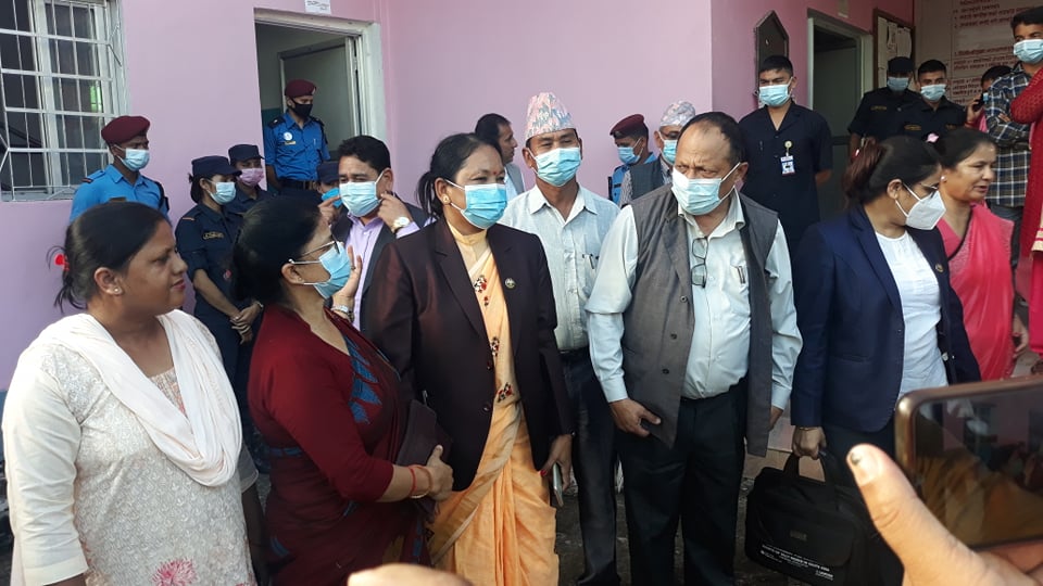 सुदूरपश्चिममा एमालेका १० जना सांसद नेकपा एकीकृत समाजवादी रोजे