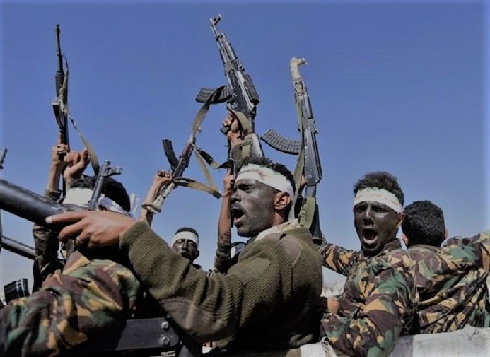 सेनाले हुथी विद्रोहीका विरुद्ध यमनको सानामा आक्रमण