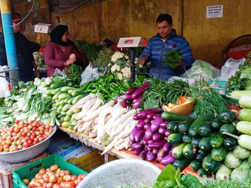 तरकारीको मनपरी मूल्य निर्धारणले किसान र उपभोक्ता मर्कामा