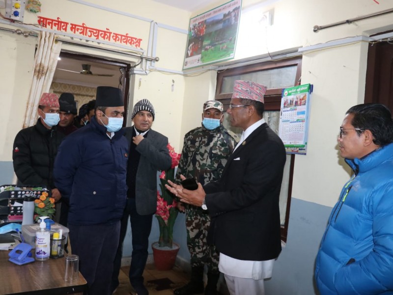 तीन मन्त्रालयमा मुख्यमन्त्रीको छड्के