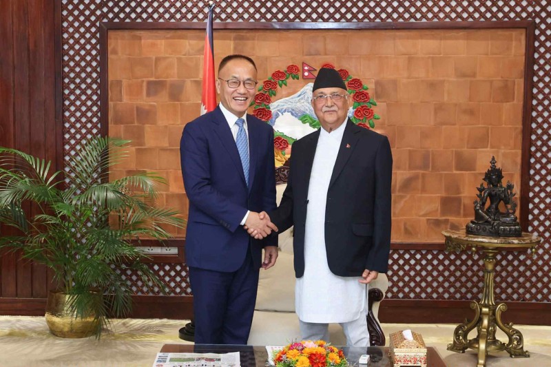 प्रधानमन्त्रीसँग चीनको अन्तरर्राष्ट्रिय विकास सहायता नियोगका अध्यक्षको भेट