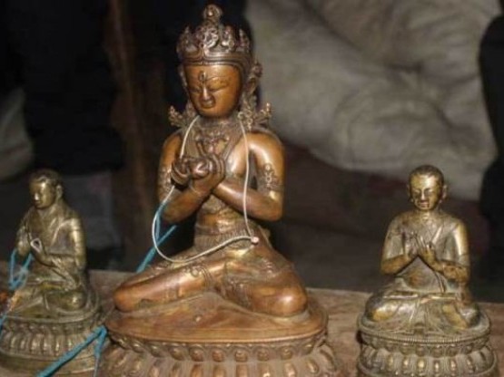 चोरी भएका मूर्ति भेटियो