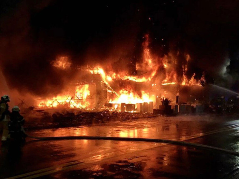 ग्यास उद्योगमा आगलागी हुँदा पाँच जनाको मृत्यु