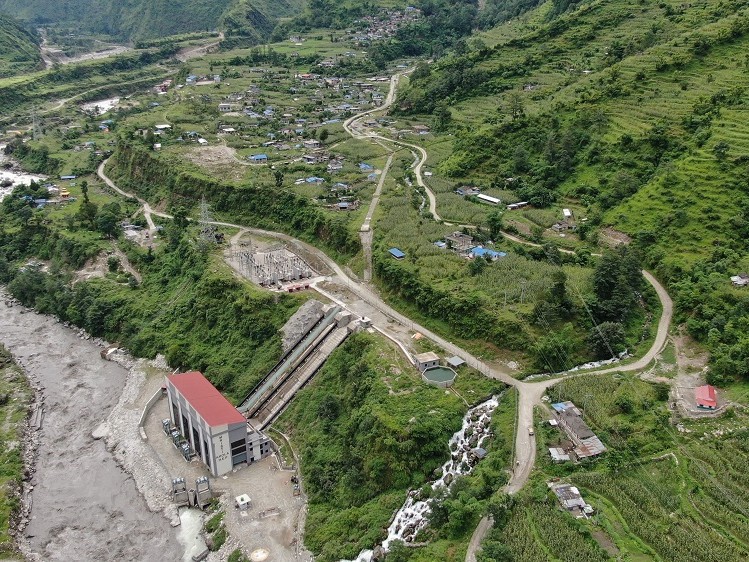 जलविद्युतले बदलिएको गाउँ