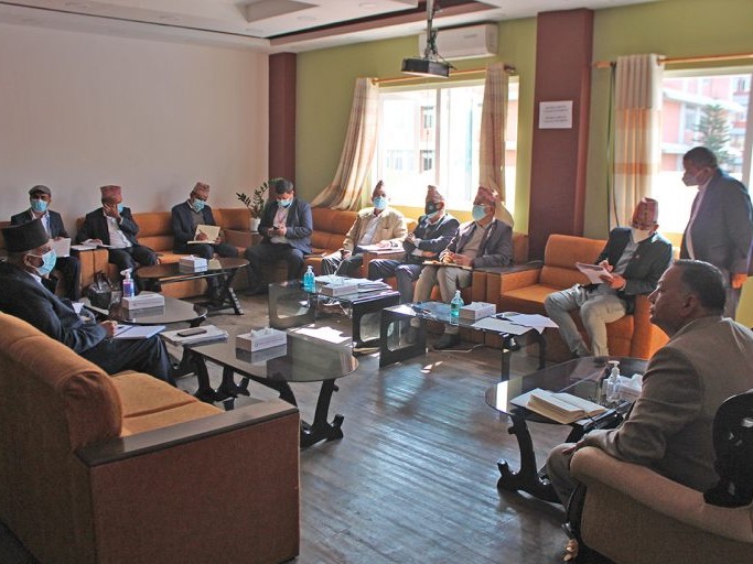 शिक्षक अस्पतालका लागि जग्गा खोज्न समिति गठन