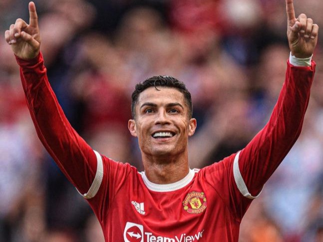 रोनाल्डोको दुई गोलमा म्यान्युको शानदार जित