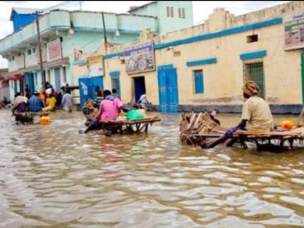 मलेसियामा बाढीबाट १७ को मृत्यु, ७० हजार जना विस्थापित