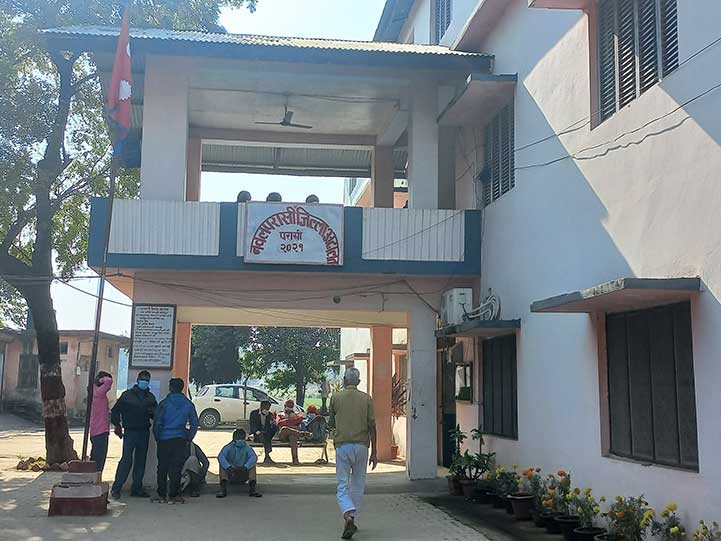 सामूहिक बलात्कारका १० अभियुक्तलाई १३ वर्ष कैद र एक लाख जरिवाना