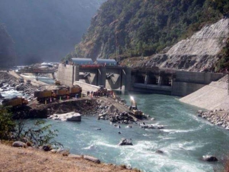 अरुण तेस्रो आयोजनाका मजदूरको मृत्यु