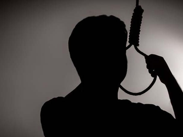 आठ महिने बालिकासहित एकै परिवारका तीनले गरे आत्महत्या