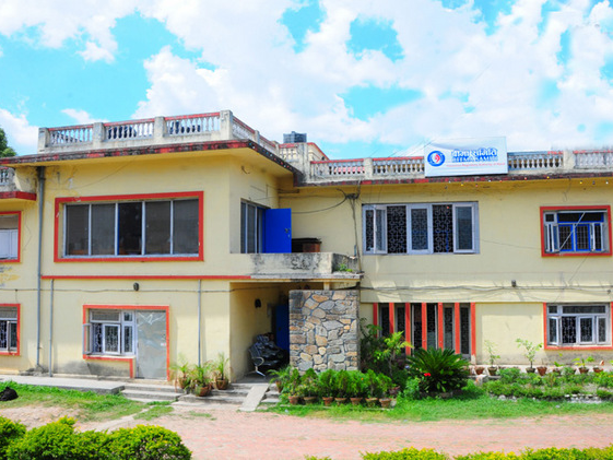 ३५ प्रतिशत नेपालीमा पुग्यो जीवन बीमा
