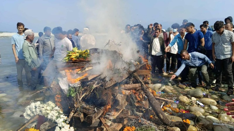 विपीन जोशी : गाजामा मारिए, महाकालीमा बिलाए