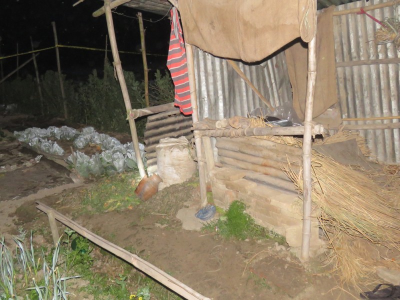 घाँटी काटिएको अवस्थामा महिलाको शव फेला